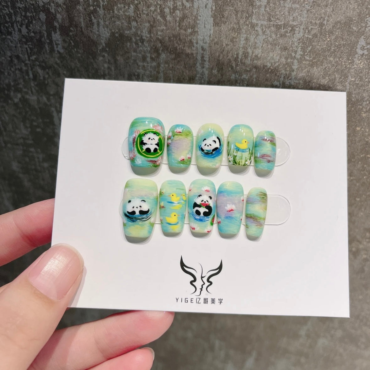 Panda Nail