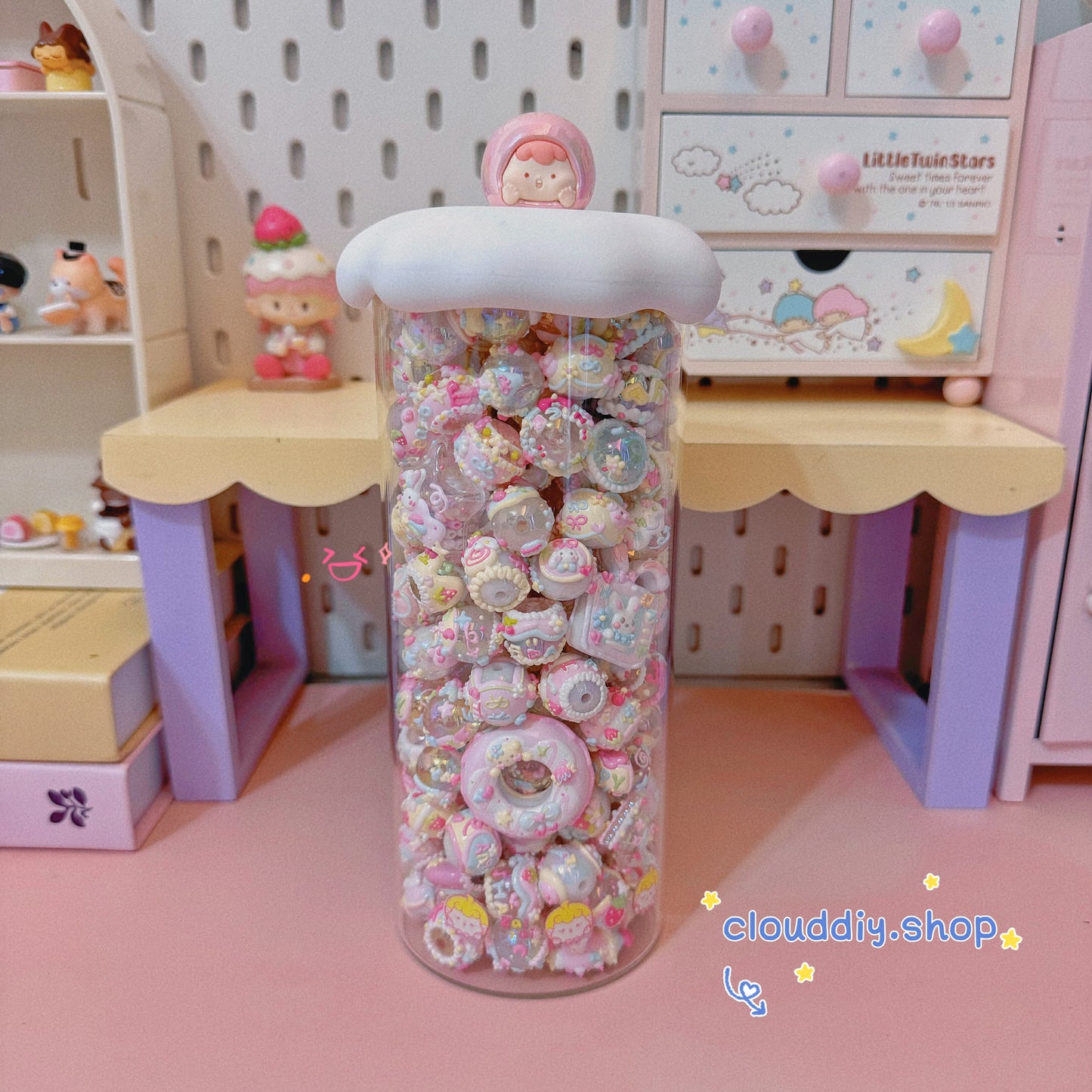 Cute cloud storage Jar