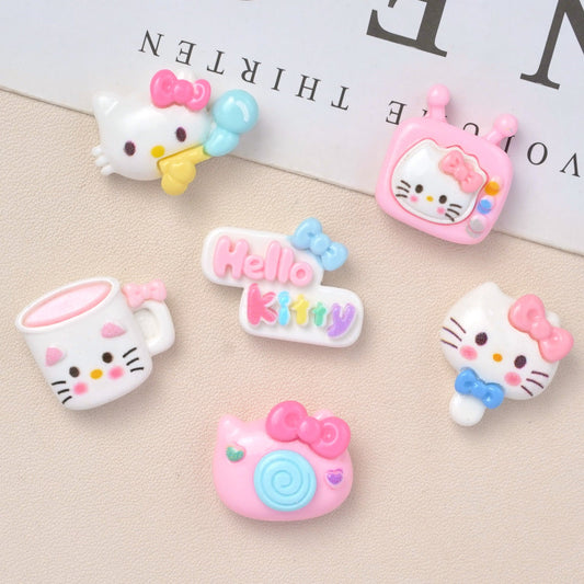 Hello Kitty Charm