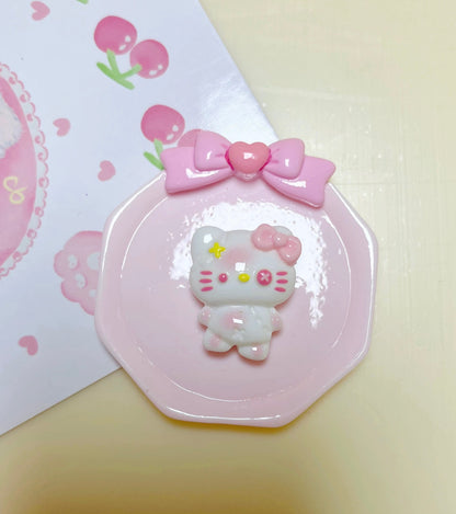 Hello Kitty Charm