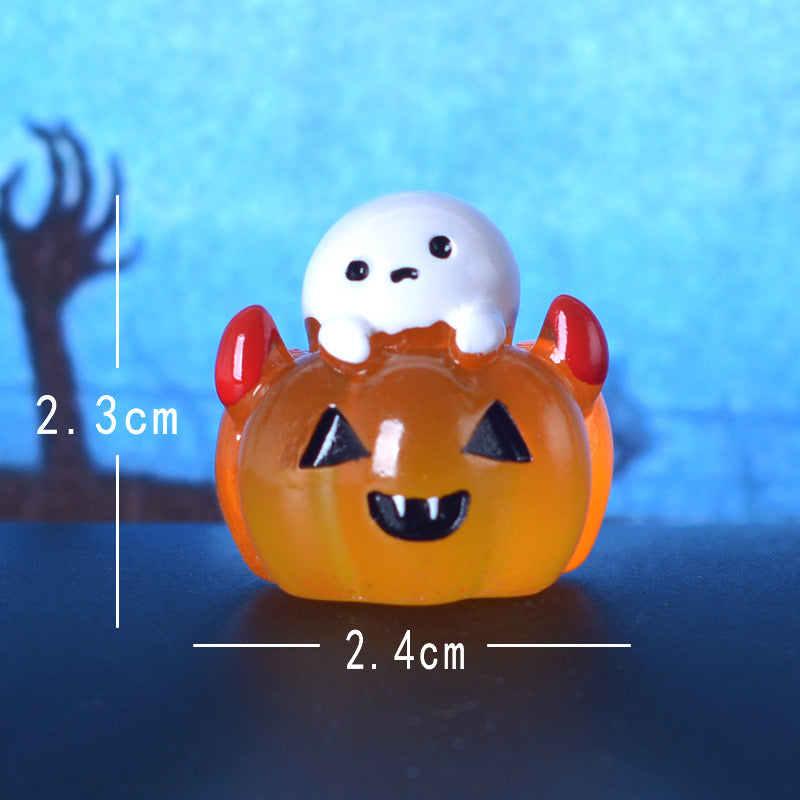 Halloween Glow-In-The-Dark Charm