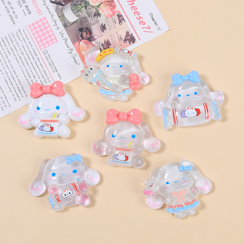 Large Glow-In-The-Dark Cinnamoroll Charm