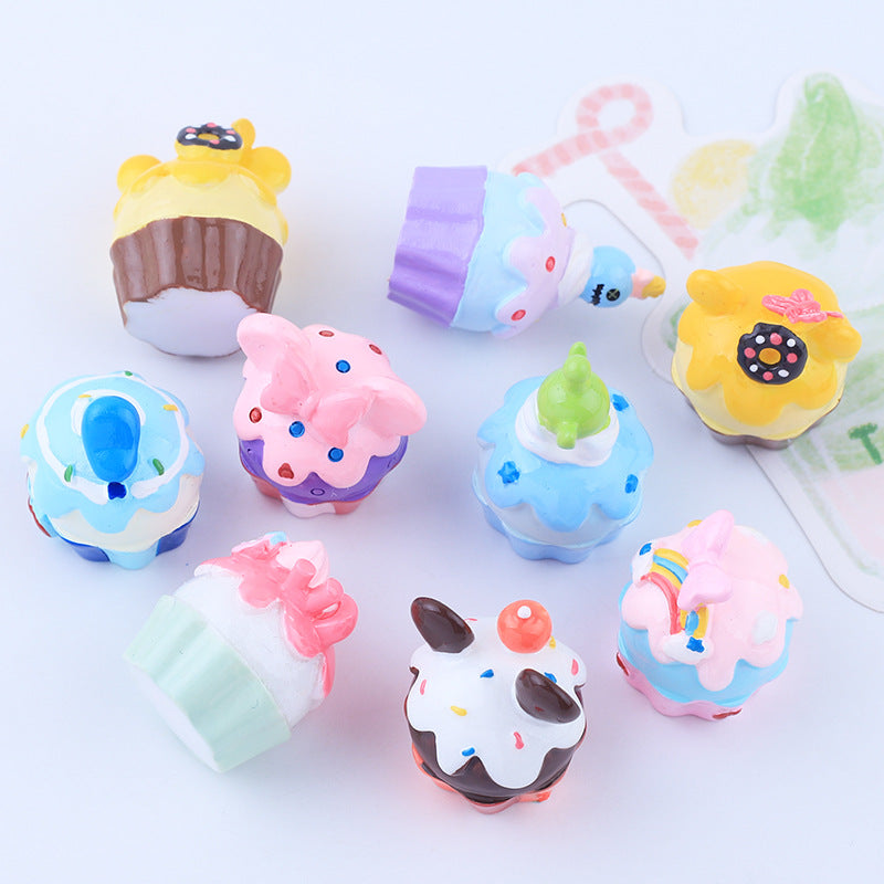 Mini cake charm